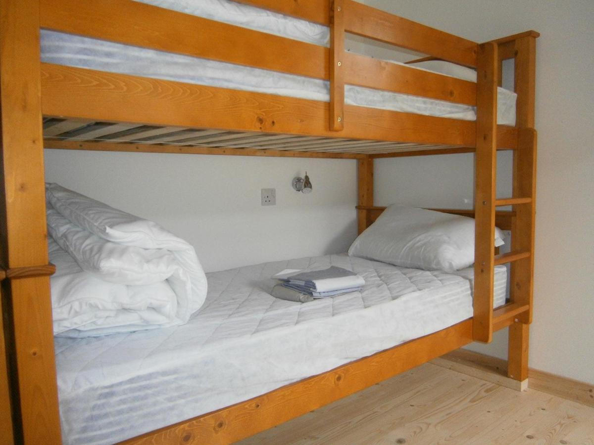 הוסטל Cairisiadar Otter Bunkhouse מראה חיצוני תמונה